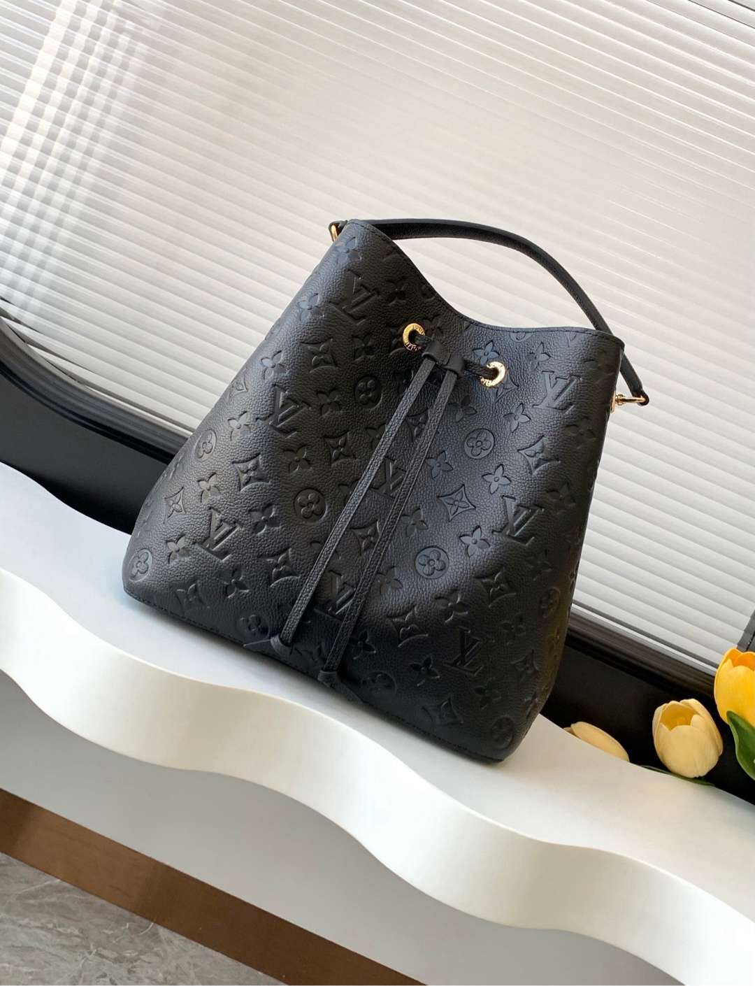 Louis Vuitton M45256